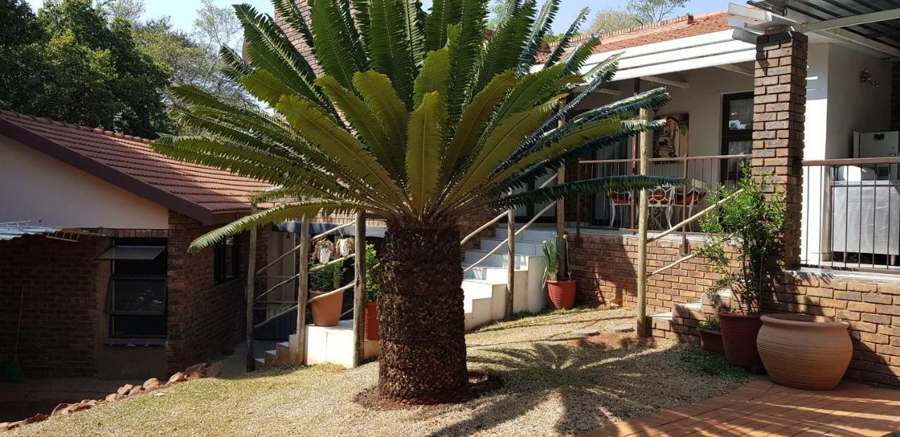 House Mulberry Guesthouse Pretoria Luaran gambar